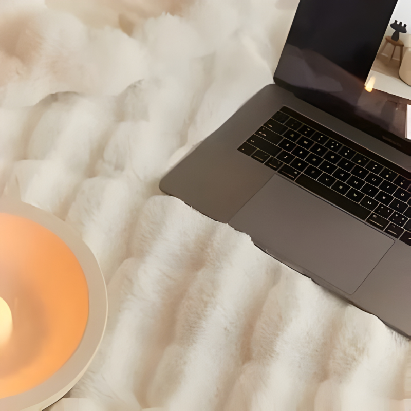 [Hometech] All Season Blanket with Elegant Design