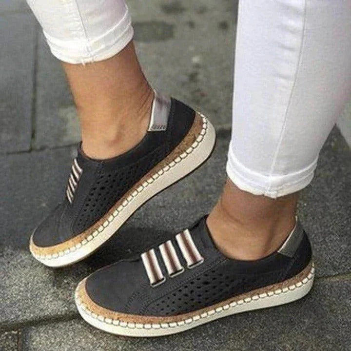 [Hometech] Women's Breathable Flat Bottom Bunion Corrector Sneaker