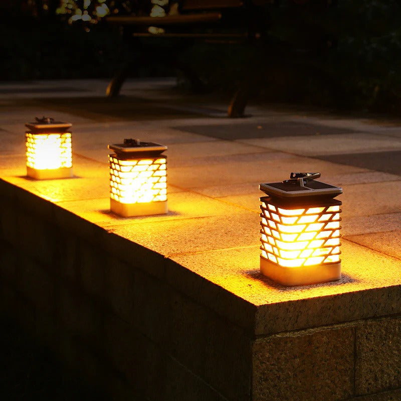 [Hometech] Solar LED Garden Lantern