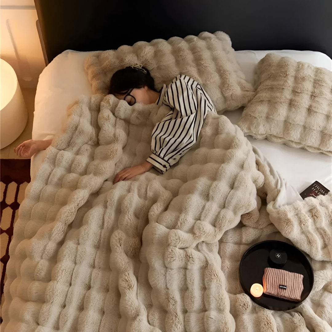 [Hometech] All Season Blanket with Elegant Design