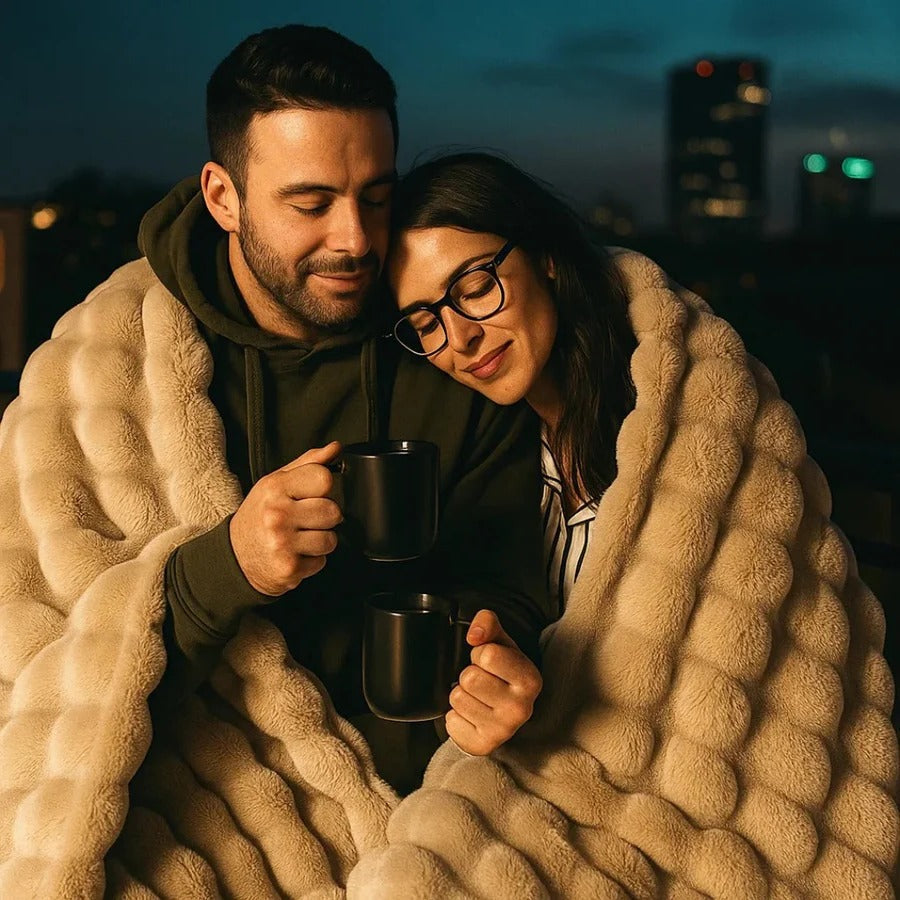 [Hometech] All Season Blanket with Elegant Design