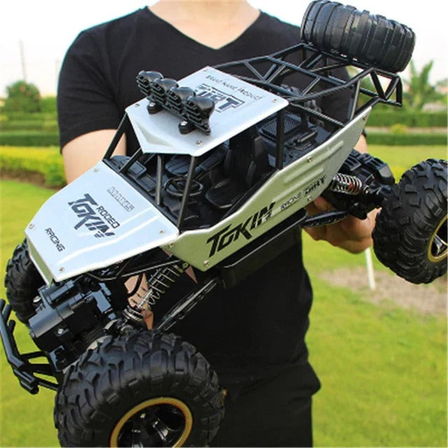 [Hometech] 1:12 Scale Remote Control Monster Truck, 4WD