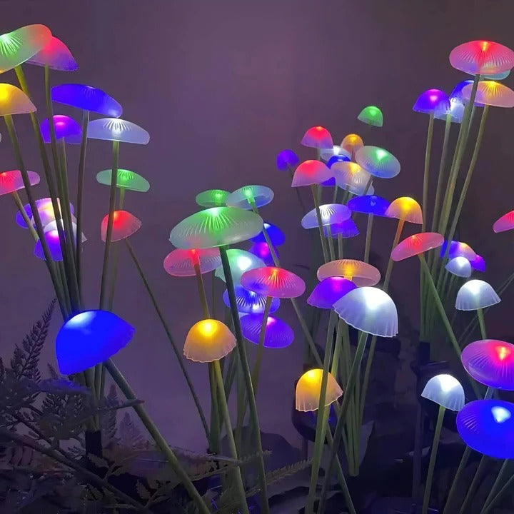 [Hometech] Solar Garden Light with Jellyfish Design and Color Changing LEDs