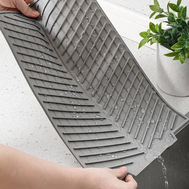 [Hometech] Silicone Kitchen Drying Mat with Grooved Drain