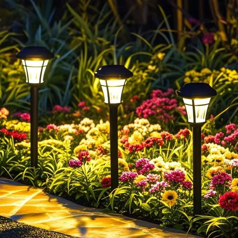 [Hometech] Outdoor Solar LED Lights for Garden and Pathway Use, Set of 4