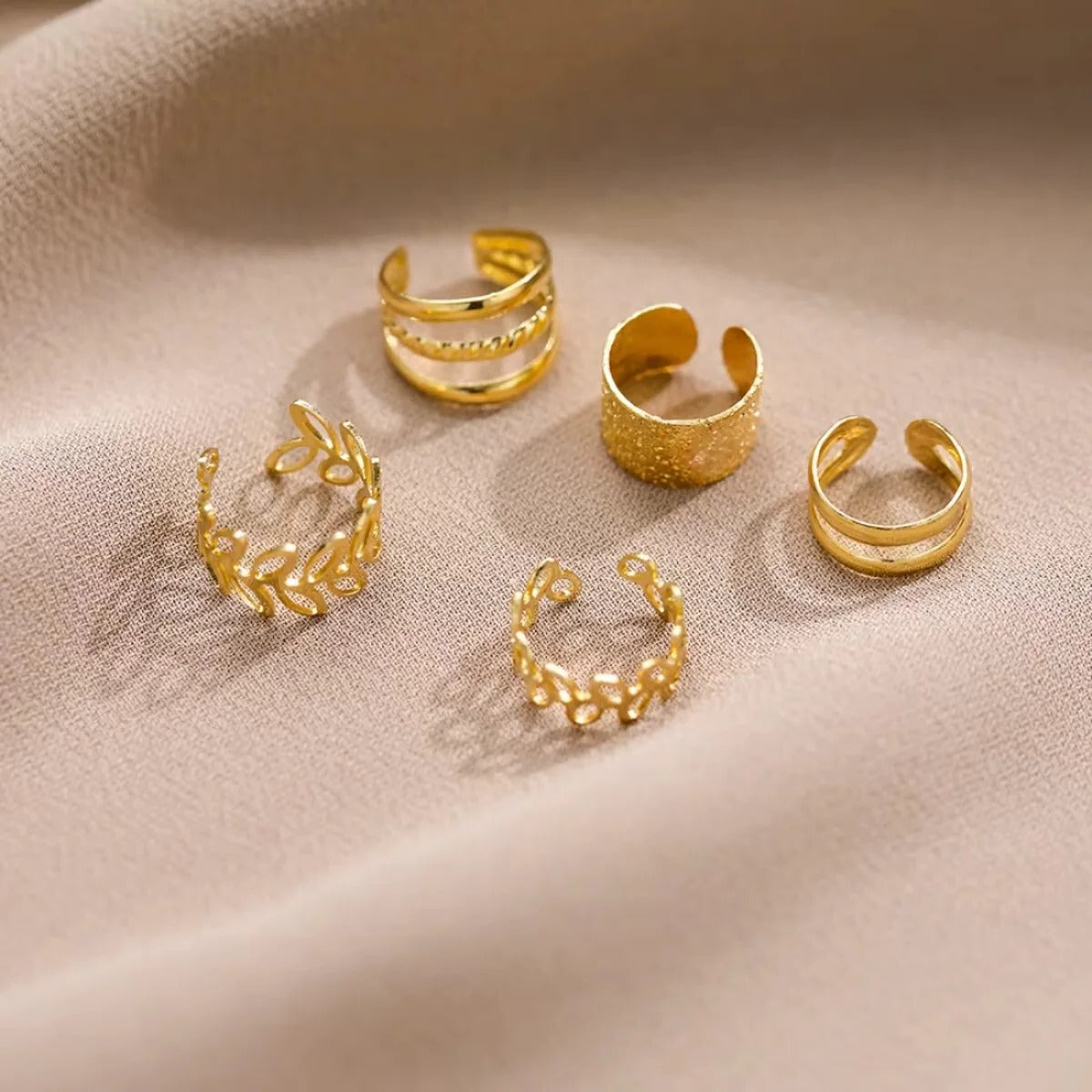 [Hometech] Clip On Ear Cuff Set Gold Leaf Design for Women