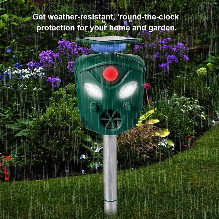 [Hometech] Solar Ultrasonic Animal Repeller with 360 Degree Coverage