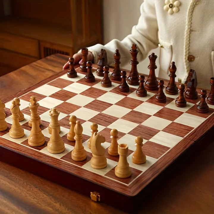 [Hometech] Portable Wooden Chess Set with Storage Compartment