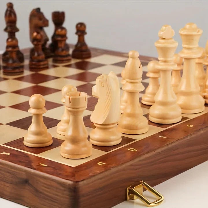 [Hometech] Portable Wooden Chess Set with Storage Compartment