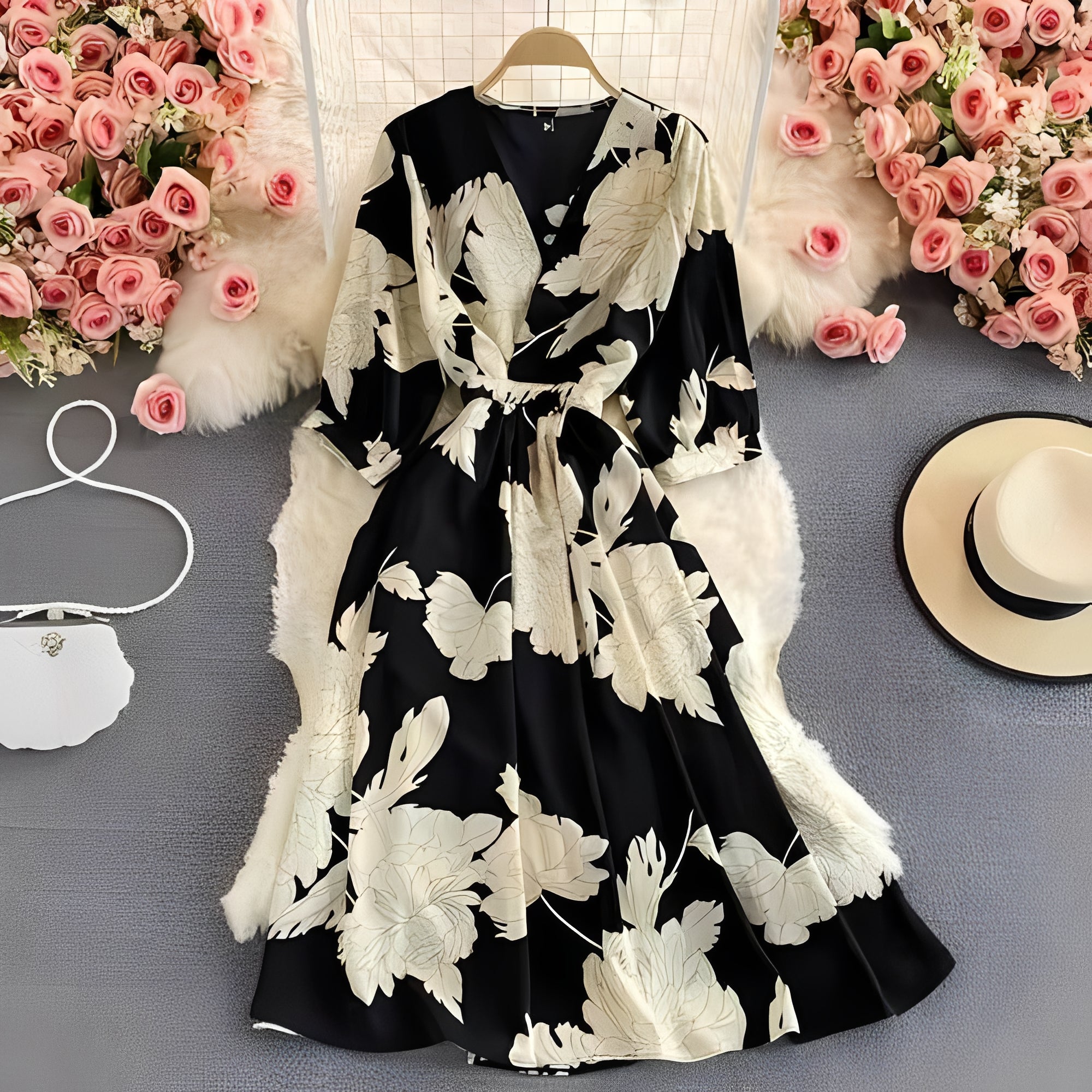 [Hometech] Floral Chiffon Summer Dress with V-Neck and Puff Sleeve Detail