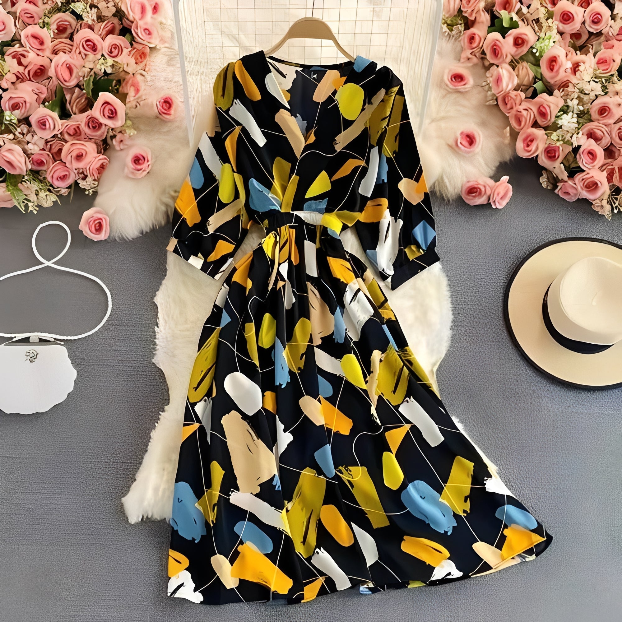 [Hometech] Floral Chiffon Summer Dress with V-Neck and Puff Sleeve Detail