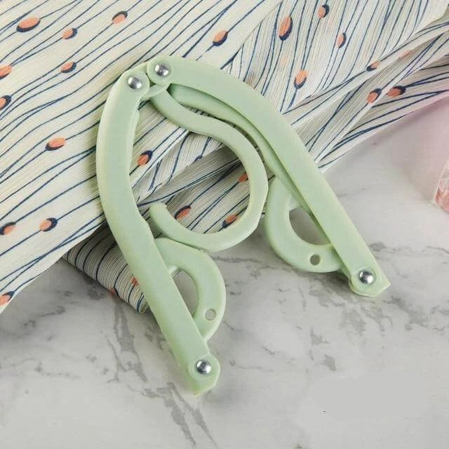 [Hometech] Portable Foldable Clothes Hanger for Travel