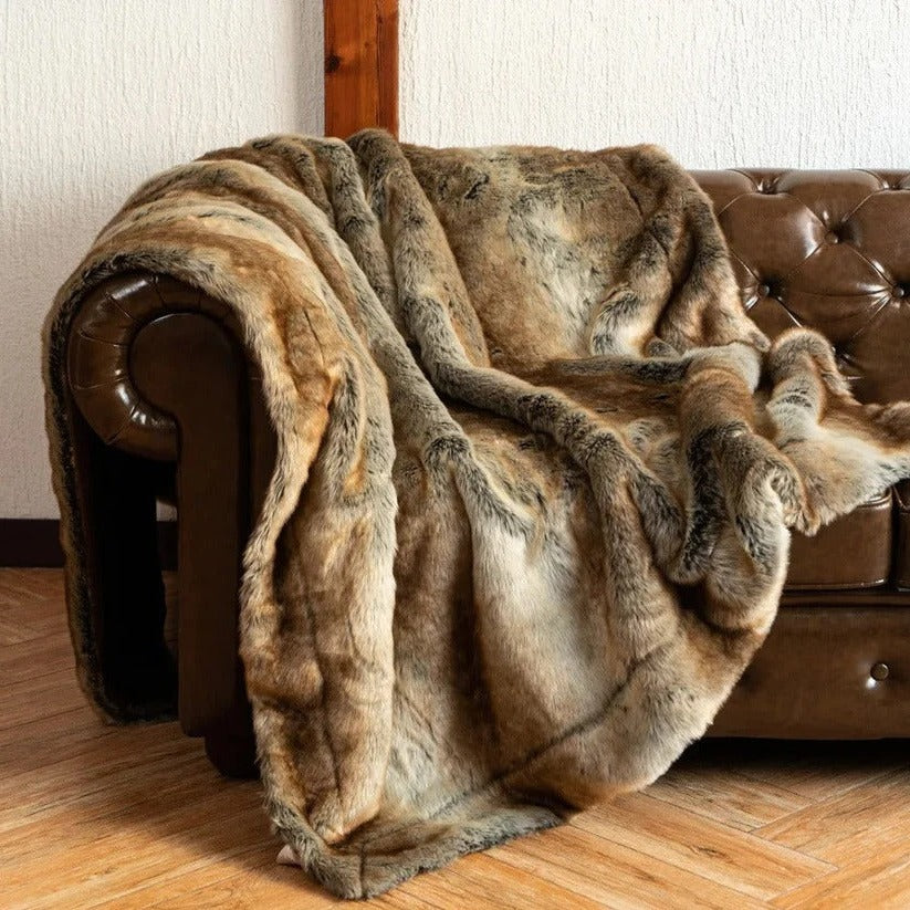 [Hometech] Faux Fur Plush Throw Blanket for Home Decor