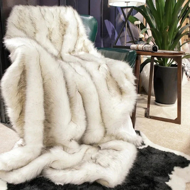 [Hometech] Faux Fur Plush Throw Blanket for Home Decor