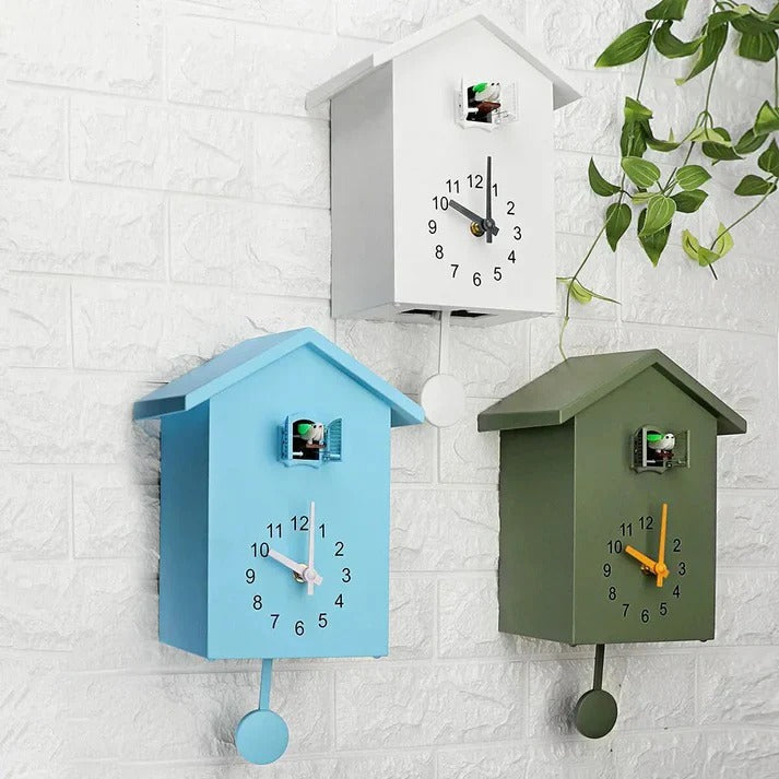 [Hometech] Ornamental Wall Clock with Bird Accent and Adjustable Sound